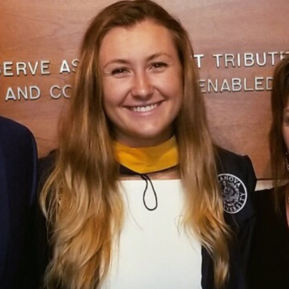 Meet your Posher, Cara